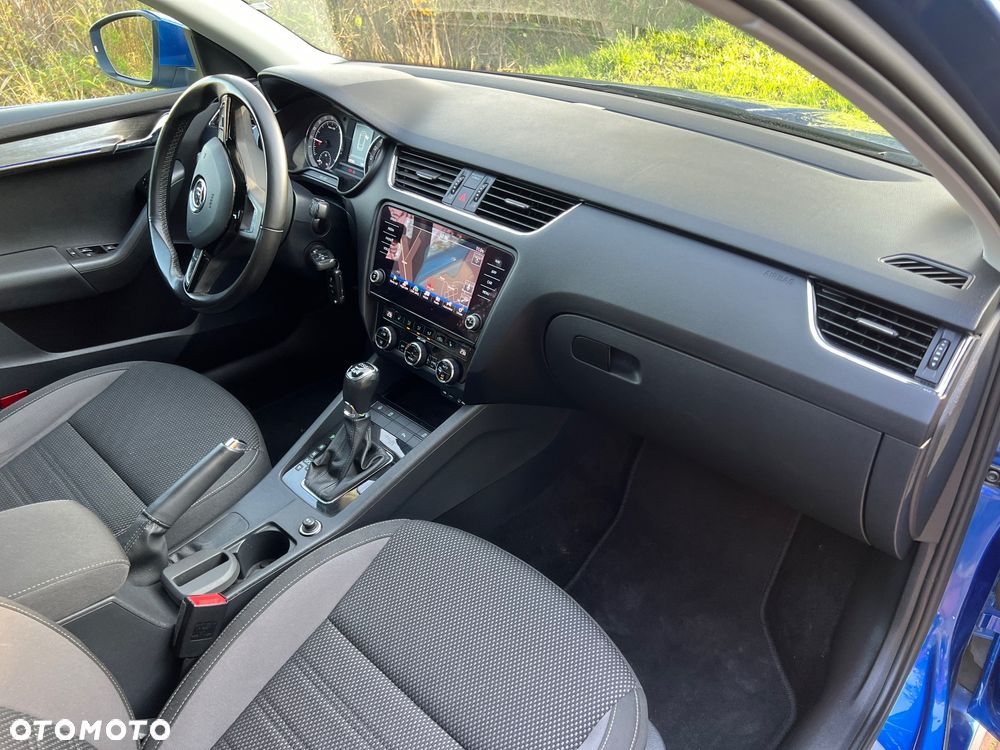 Skoda Octavia Scout 2.0 TDI 4x4 DSG - 12