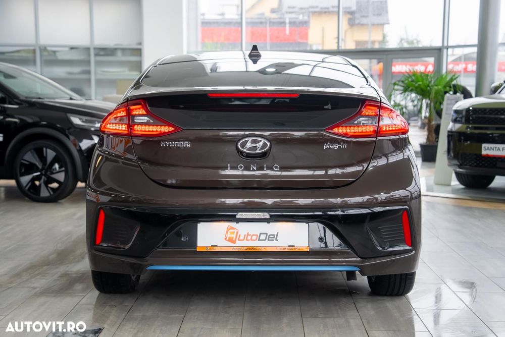Hyundai IONIQ 1.6 141CP Exclusive - 8