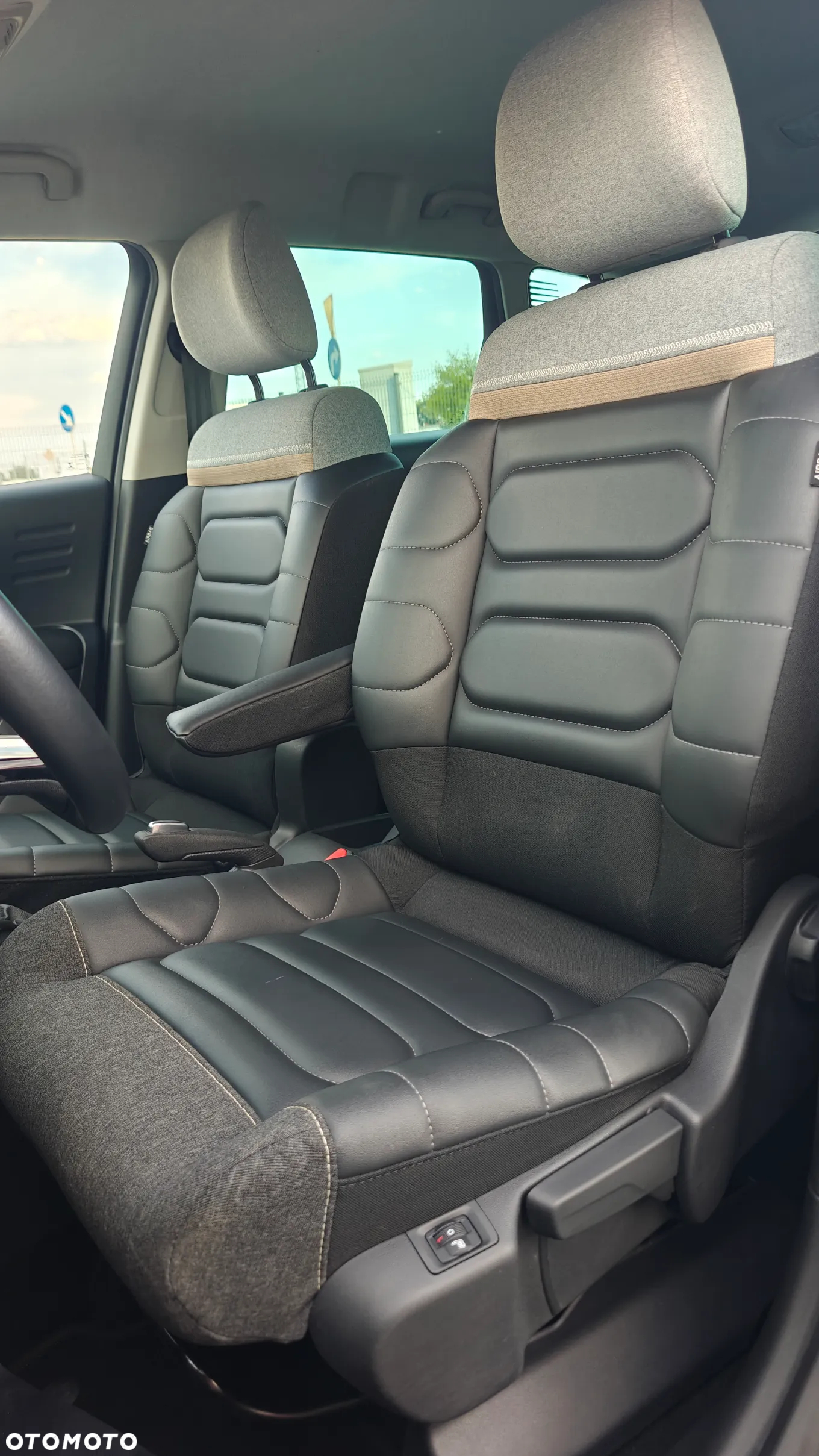 Citroën C3 Aircross 1.2 PureTech Shine S&S - 29