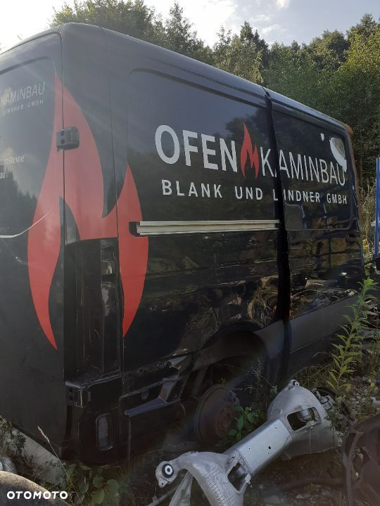 BŁOTNIK LEWY PRAWY TYŁ MERCEDES SPRINTER 910 - 4