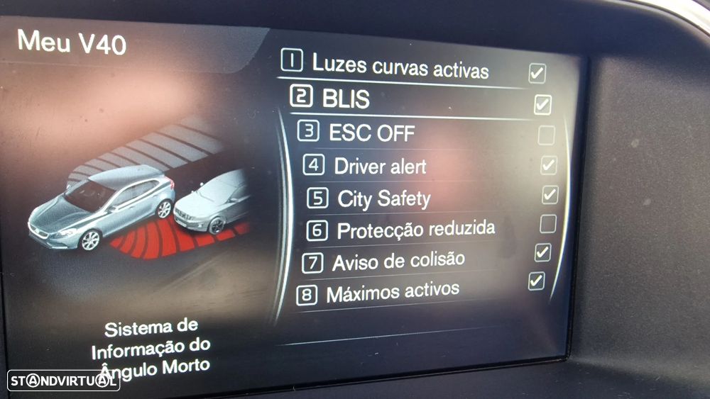 Volvo V40 D4 Summum - 19