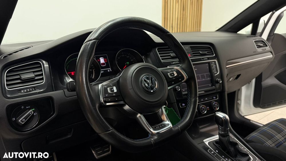 Volkswagen Golf 1.4 TSI BlueMotion Technology DSG Allstar - 26