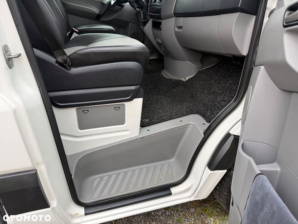 Volkswagen Crafter - 26