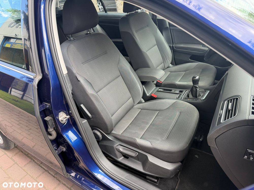 Volkswagen Golf 1.6 TDI BMT Comfortline - 30