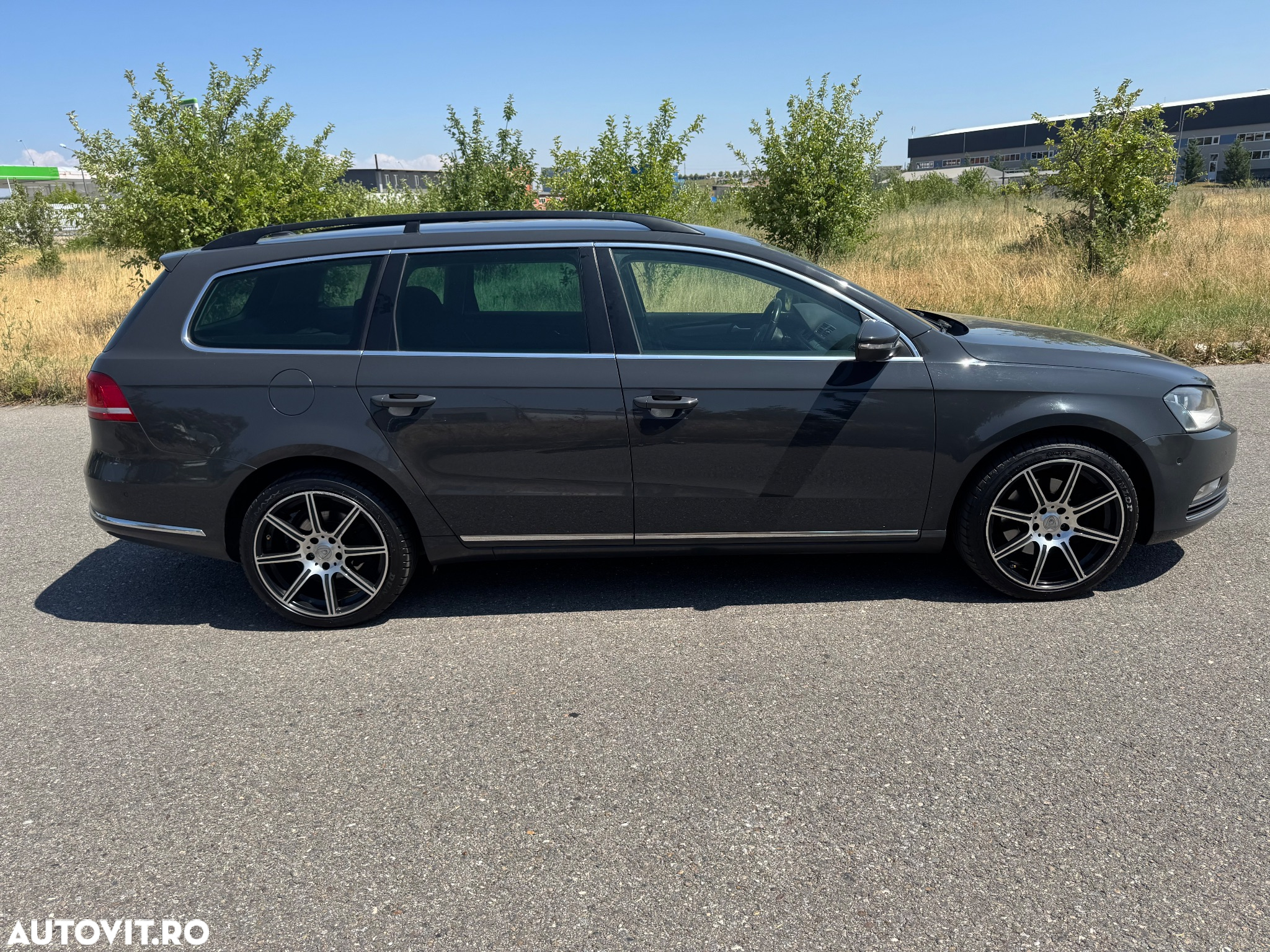Volkswagen Passat - 6