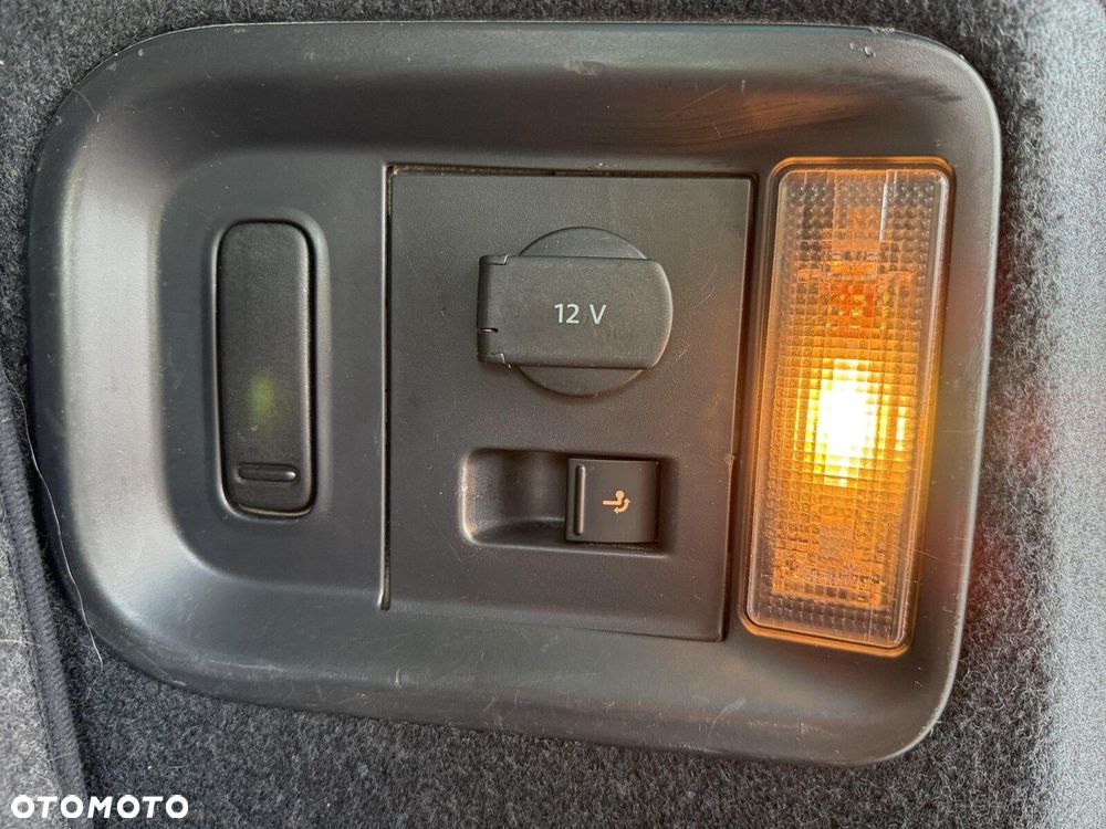 Volkswagen Sharan - 31