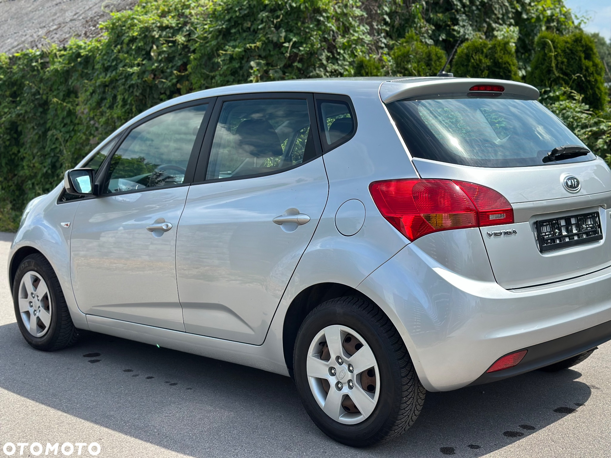 Kia Venga 1.6 CRDi 128 Vision - 11