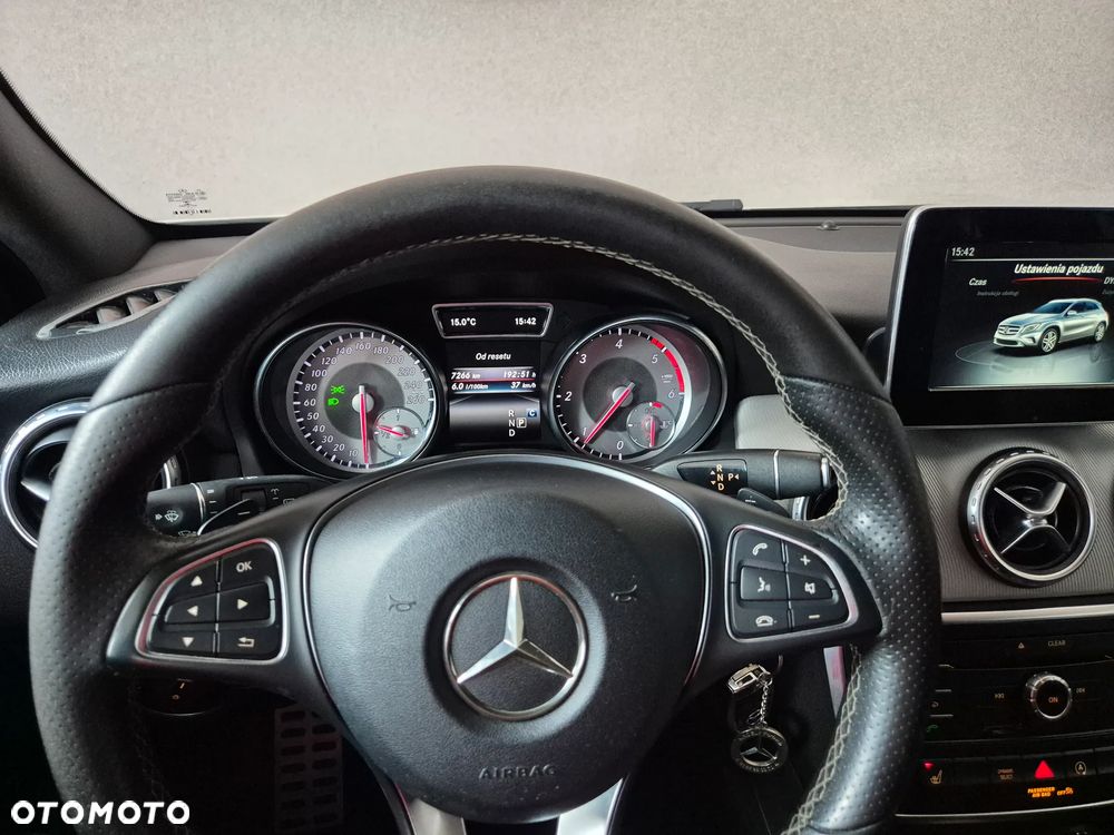 Mercedes-Benz GLA 180 (CDI) d 7G-DCT AMG Line - 21