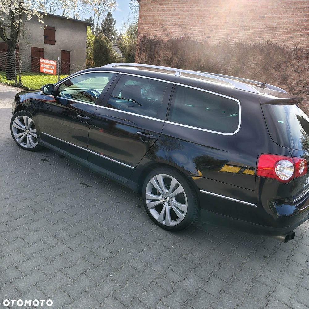 Volkswagen Passat 2.0 TDI DPF DSG Highline - 1