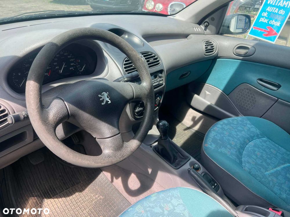 Peugeot 206 - 4
