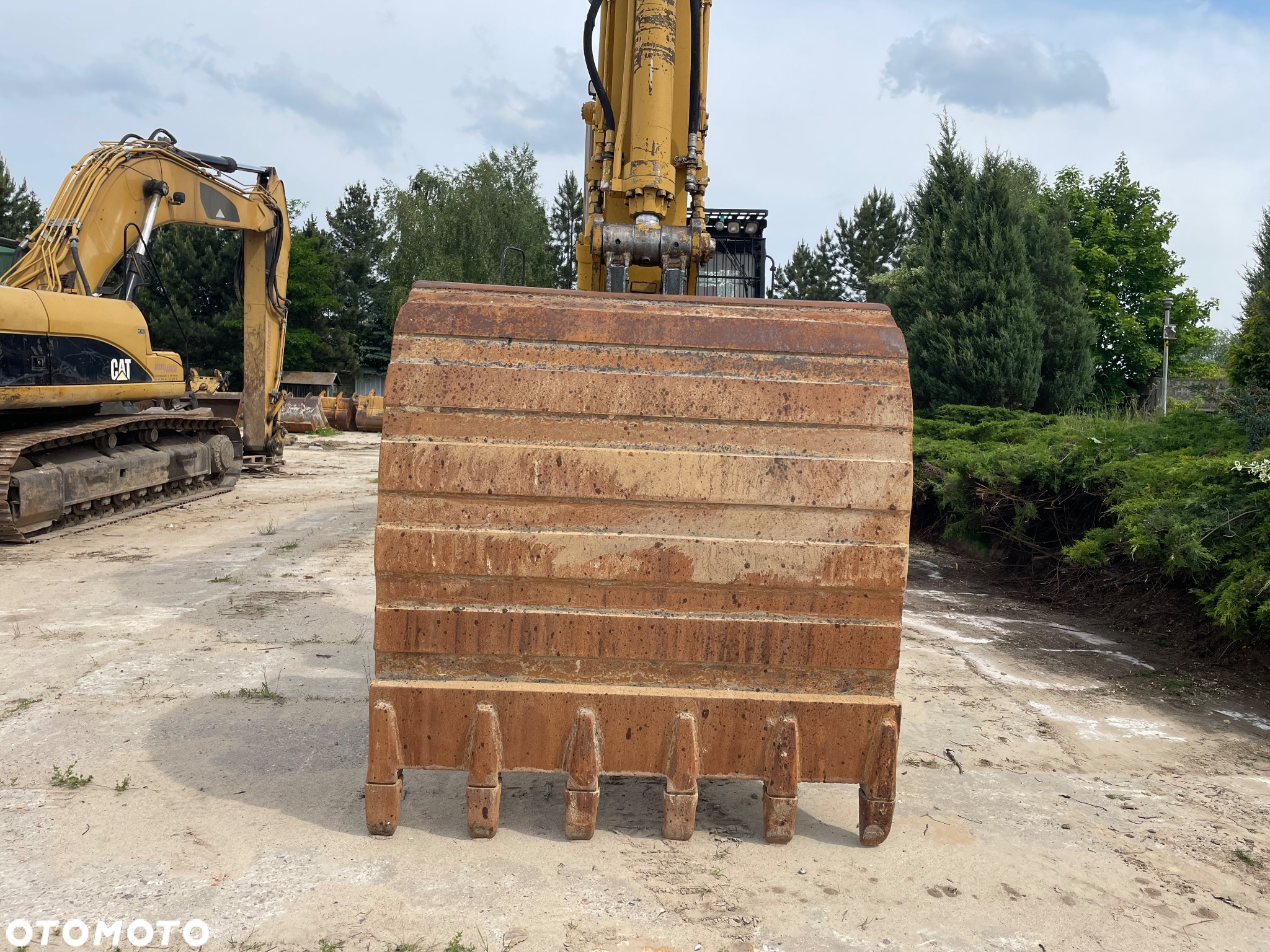 Caterpillar 330 BLN - 2