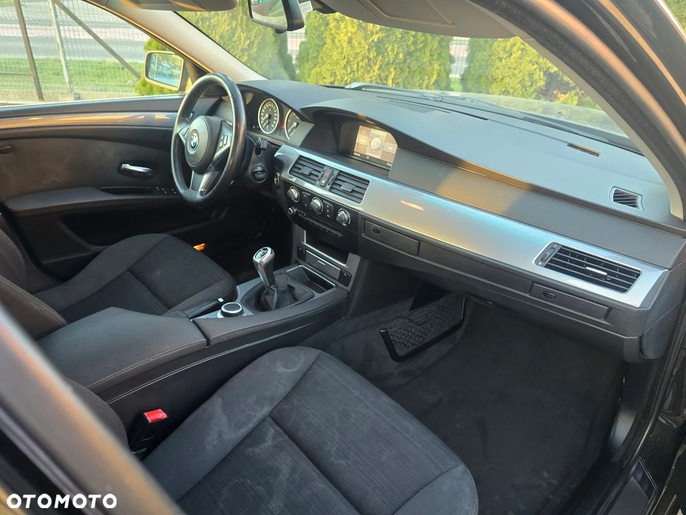 BMW Seria 5 520d Edition Fleet - 35