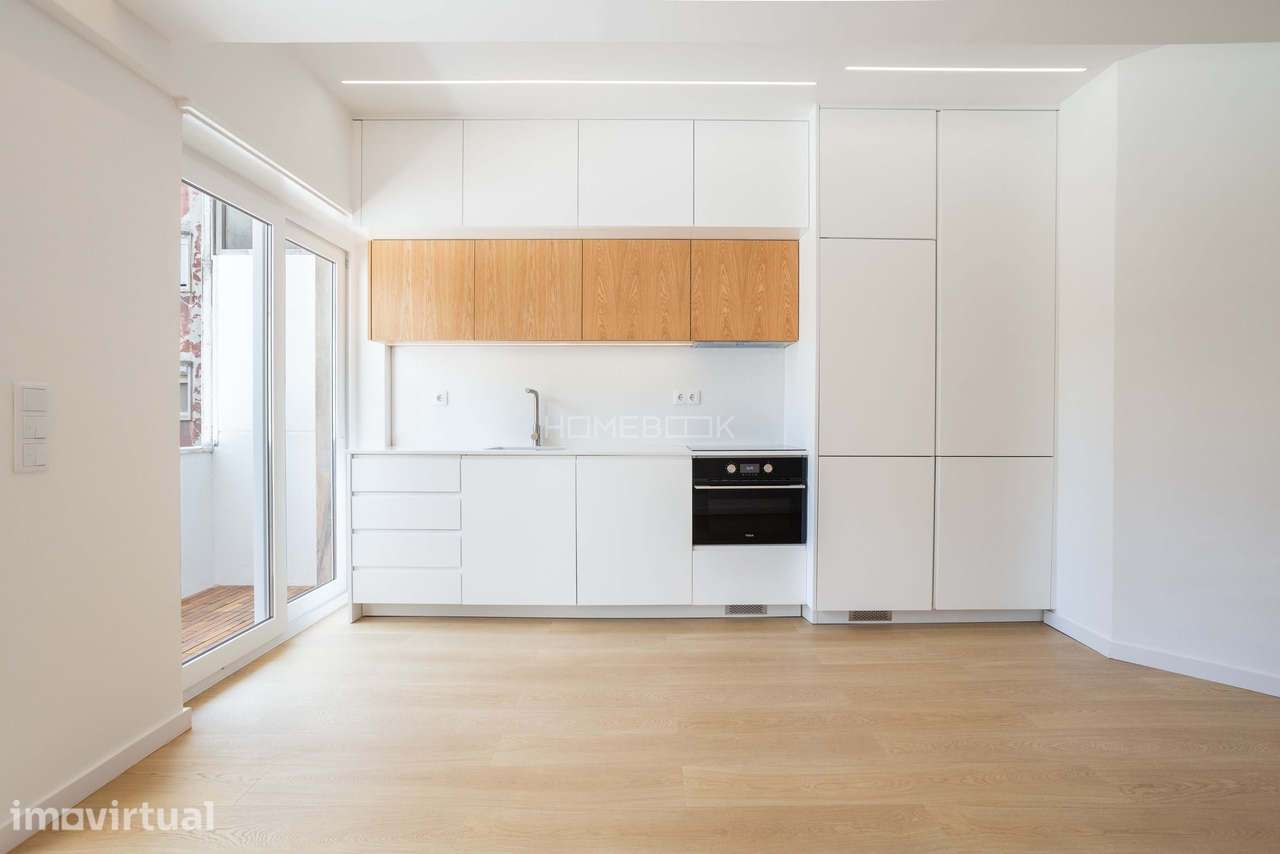 Apartamento T2 renovado na Graça - Grande imagem: 4/21