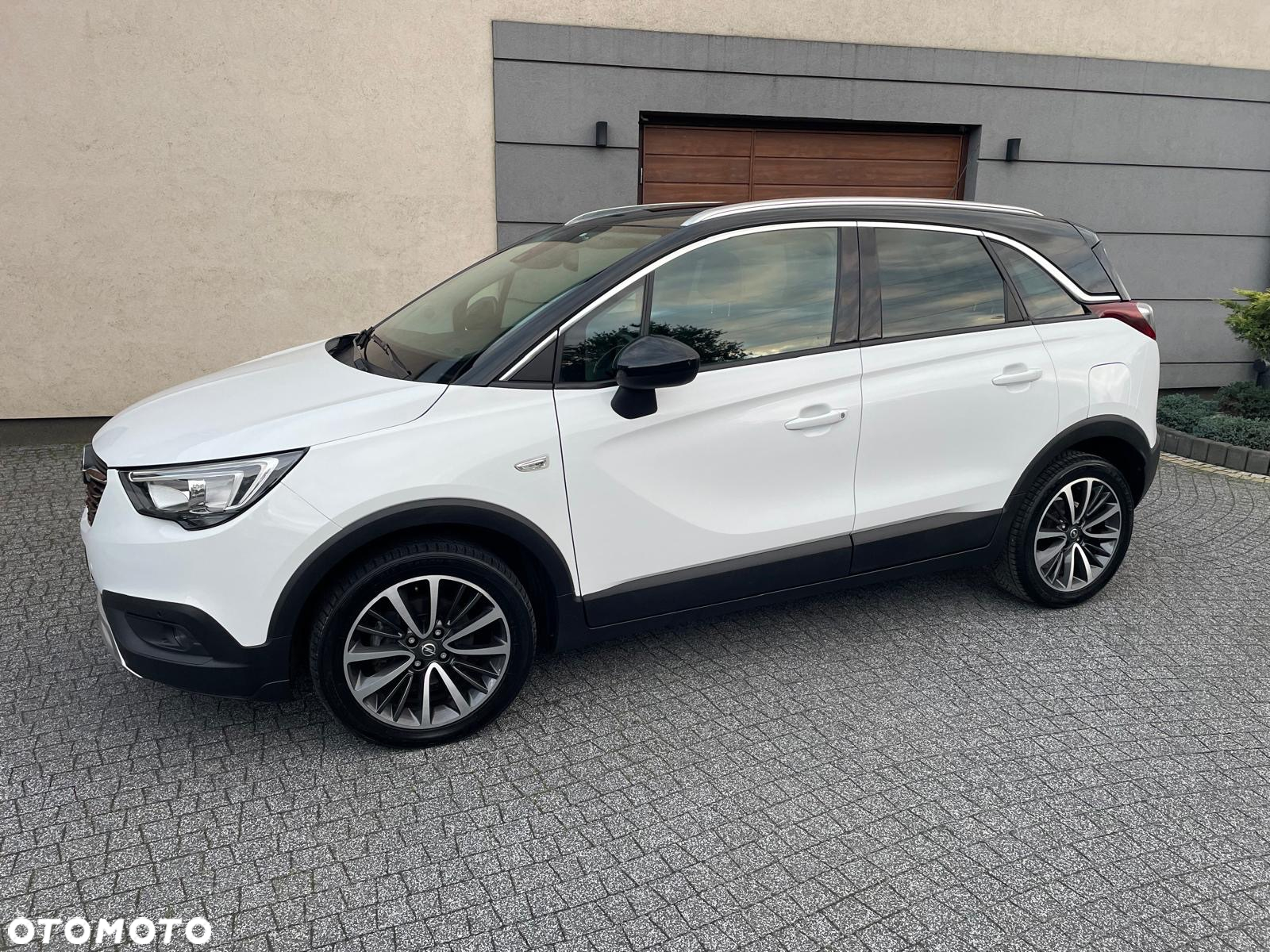 Opel Crossland X - 2