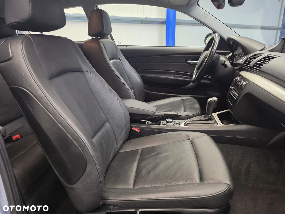 BMW Seria 1 118d DPF Edition Lifestyle - 26