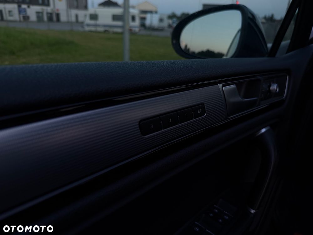 Volkswagen Touareg 3.0 V6 TDI BMT Perfectline R-Style - 21