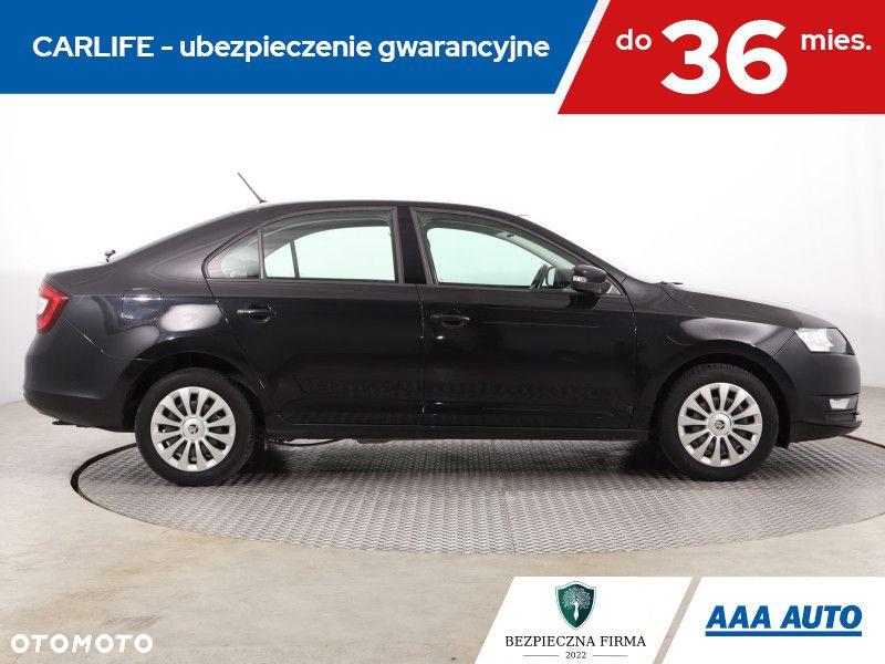 Skoda RAPID - 7