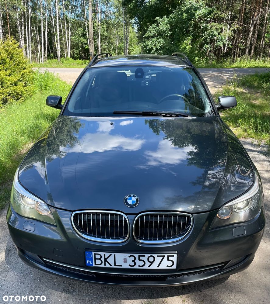 BMW Seria 5 525d - 1