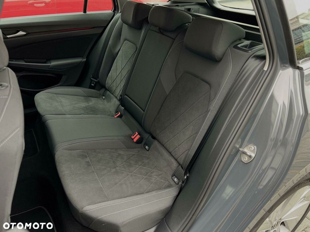 Volkswagen Golf VIII 1.5 TSI EVO Style - 20