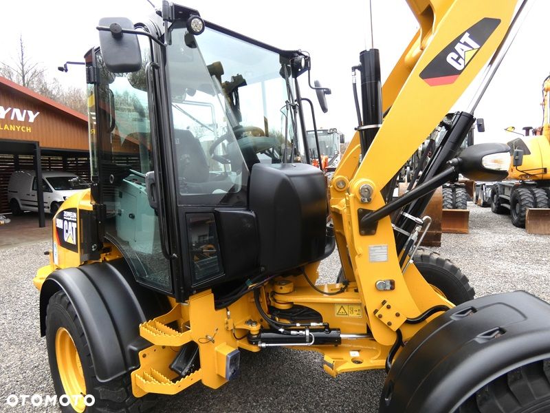 Caterpillar CAT 908M z Niemiec / KLIMA / 2998mtg / - 37