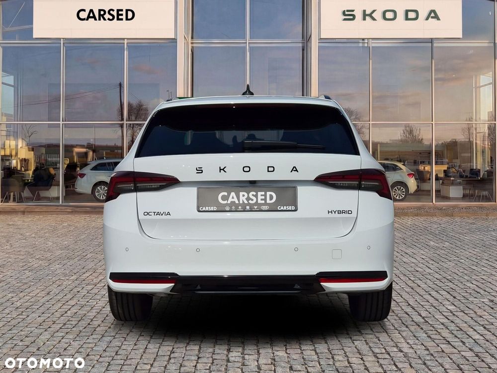 Skoda Octavia 1.5 TSI mHEV Sportline DSG - 6