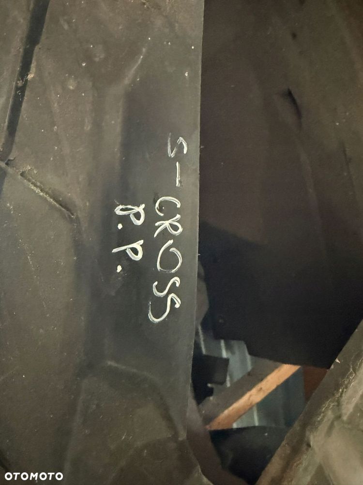 suzuki s cross nadkole prawe prawy przód - 2