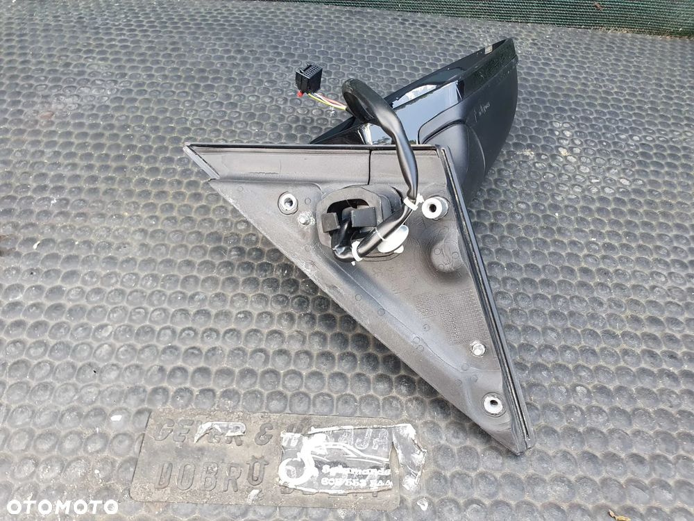 Lusterko Zewnetrzne Prawe LZ9Y 6 pin Czarne UK Angielskie AUDI A4 B8 - 15