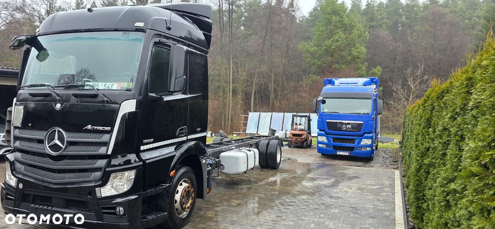 Mercedes-Benz Actros - 1