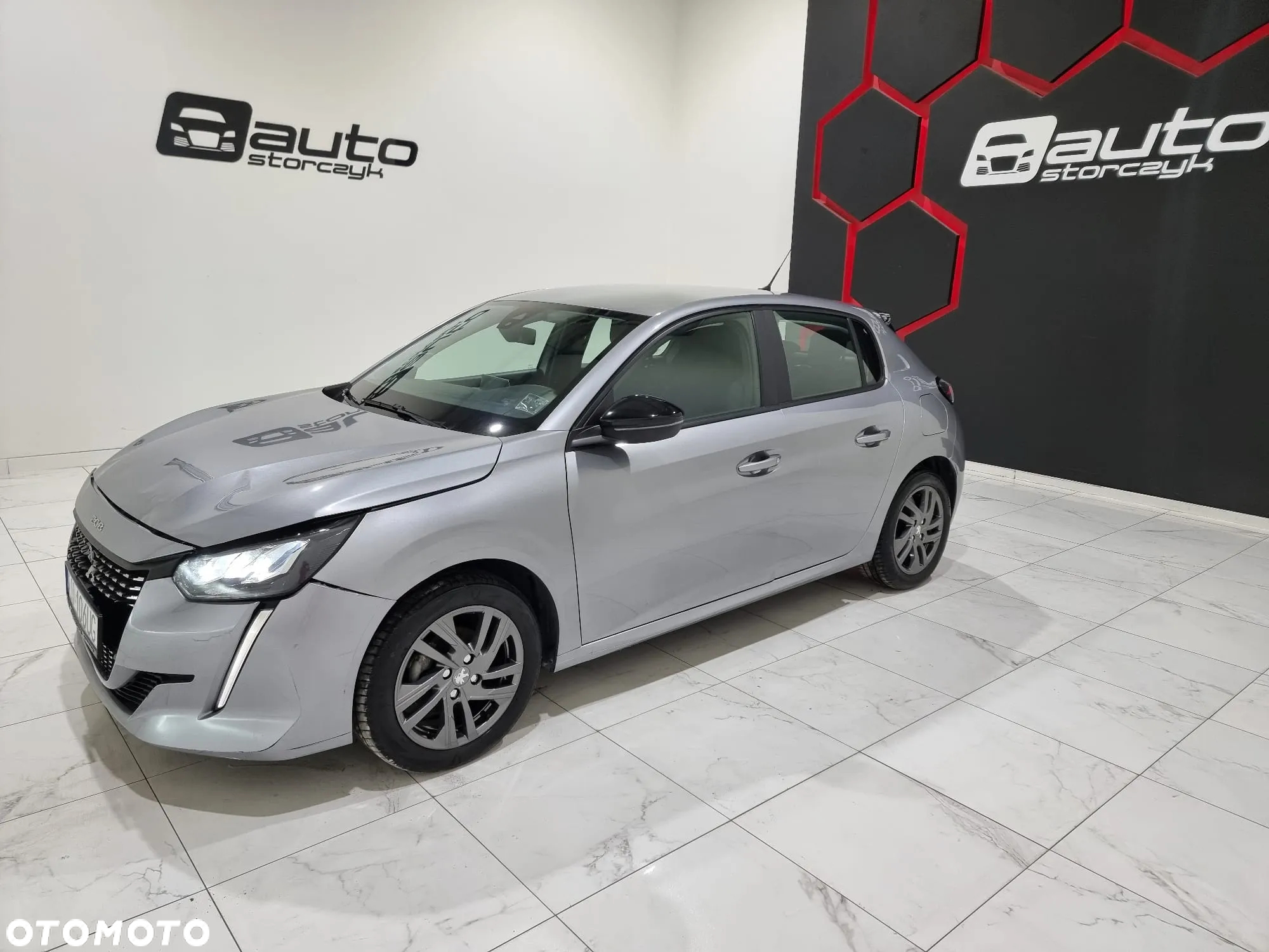 Peugeot 208 - 2