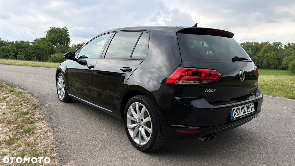 Volkswagen Golf 2.0 TDI SCR Highline - 13