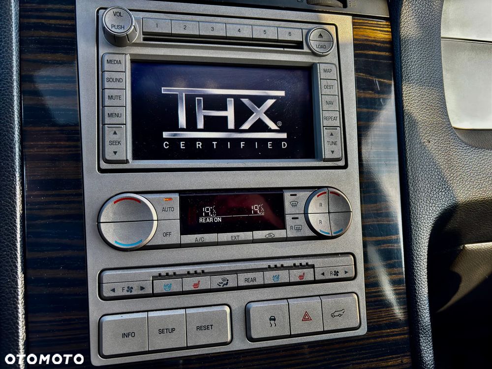 Lincoln Navigator 5.4 2WD Luxury - 17