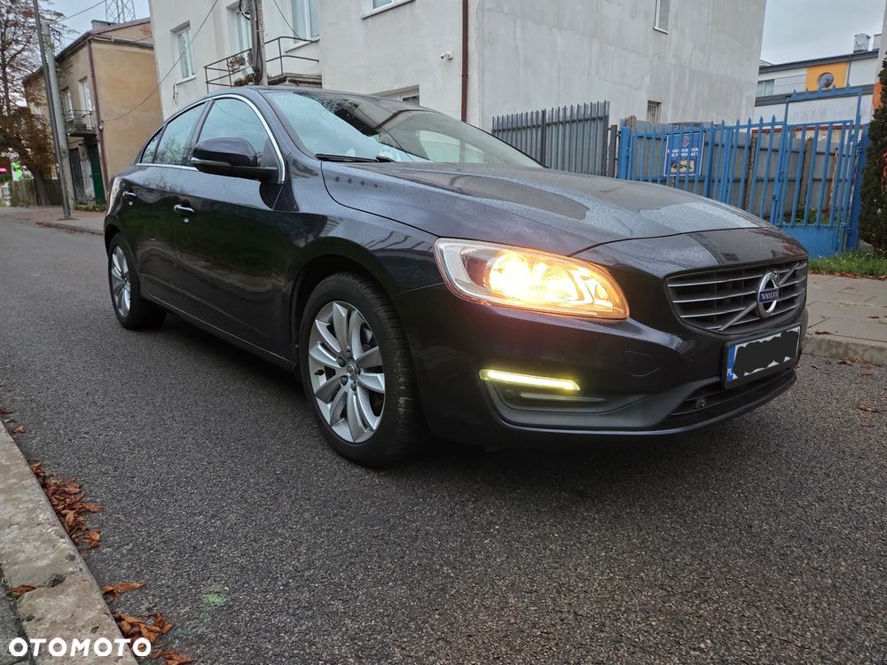 Volvo S60 D3 Drive-E Momentum - 14