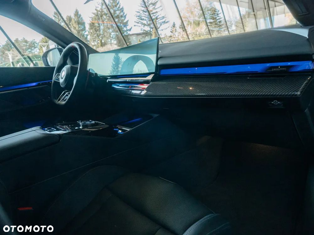 BMW M5 - 8