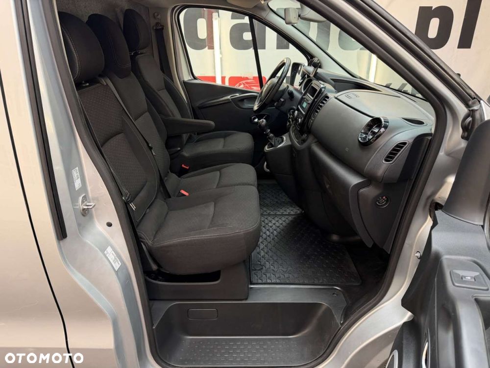 Opel VIVARO - 29