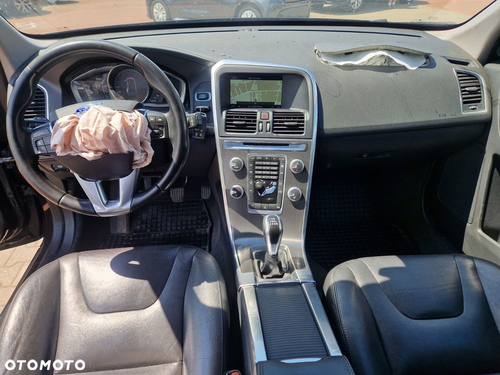 Volvo XC 60 D4 Summum - 11