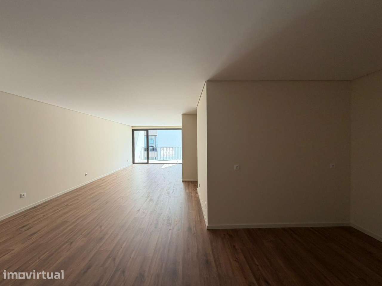 Apartamento novo no Centro de Paços de Ferreira  e pronto a habitar ! - Grande imagem: 3/18