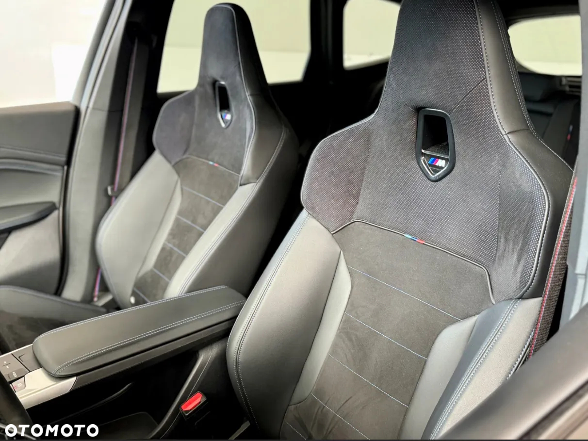 BMW iX1 xDrive30 66.5kWh M Sport - 25