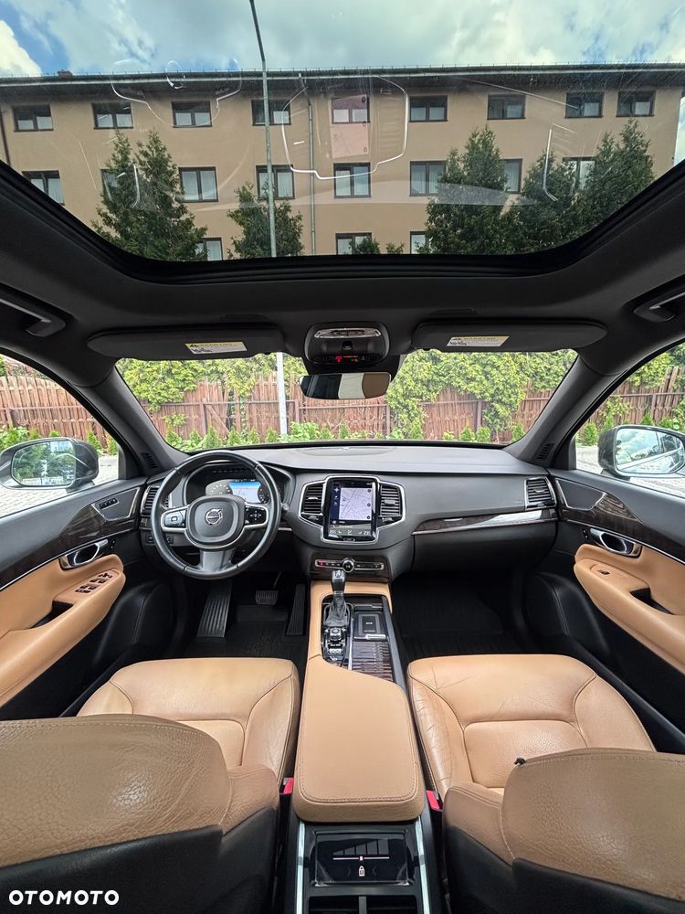 Volvo XC 90 T6 AWD Geartronic Momentum Pro - 31