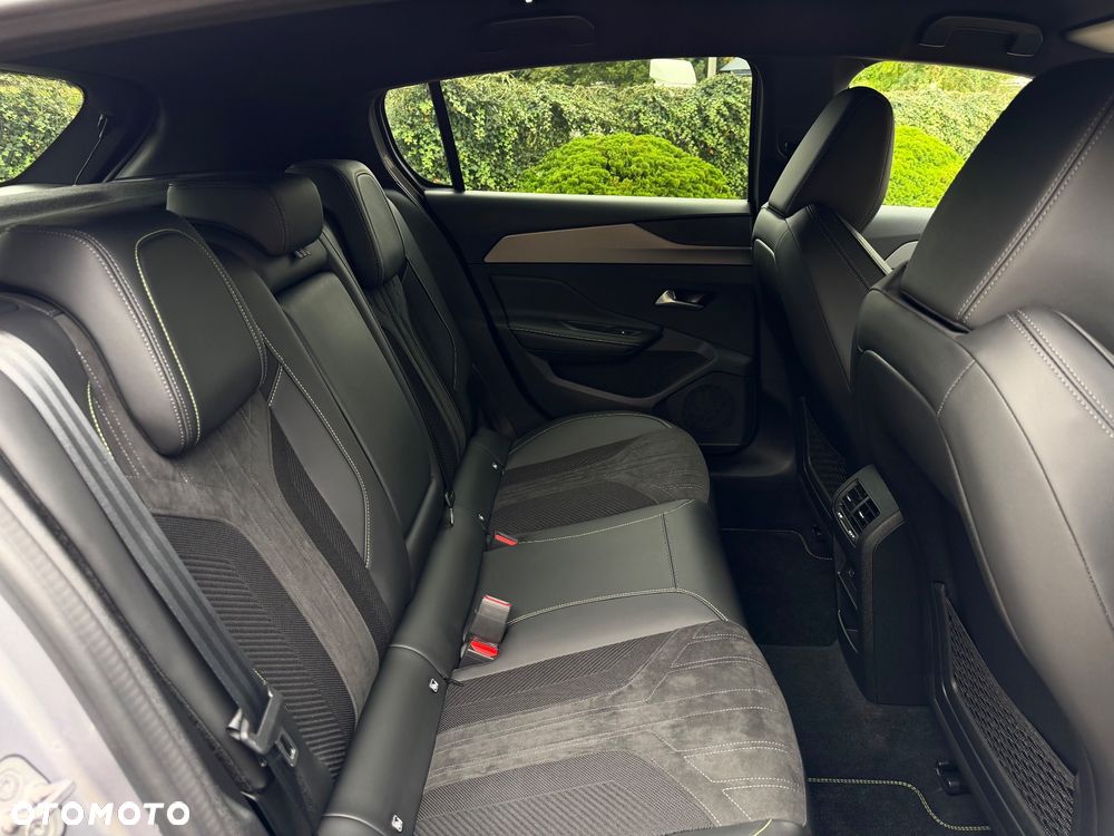 Peugeot 308 1.2 PureTech GT Pack S&S EAT8 - 15