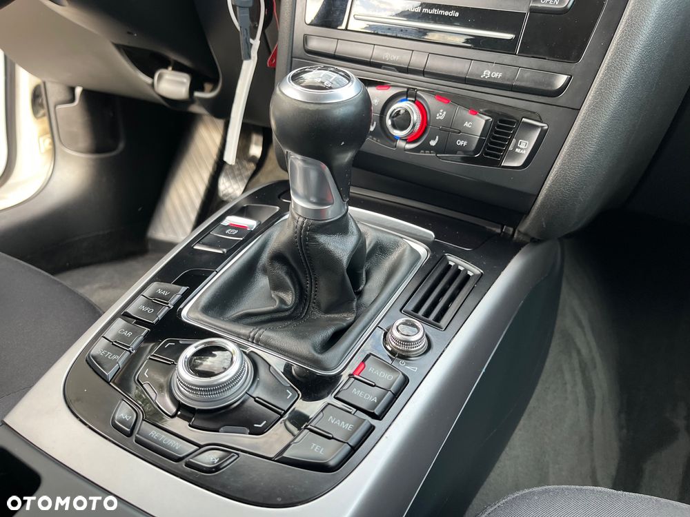 Audi A4 2.0 TDI DPF quattro Ambition - 12