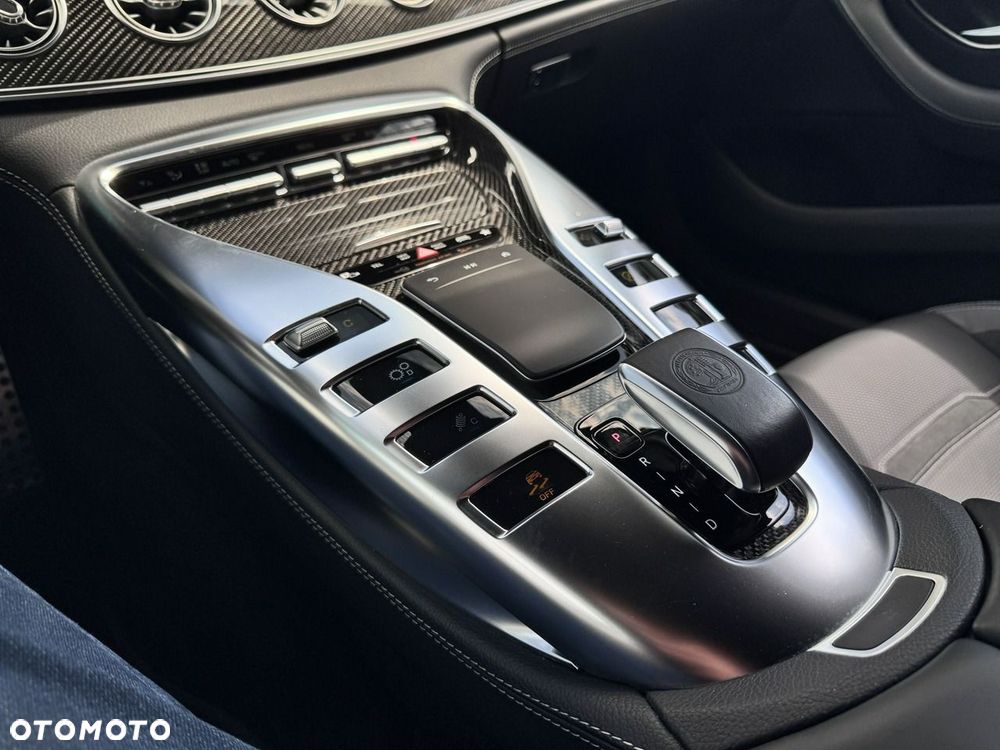 Mercedes-Benz AMG GT 63 S 4Matic+ Speedshift MCT 9G - 25