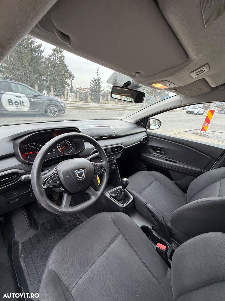 Dacia Logan ECO-G 100 Essential - 5