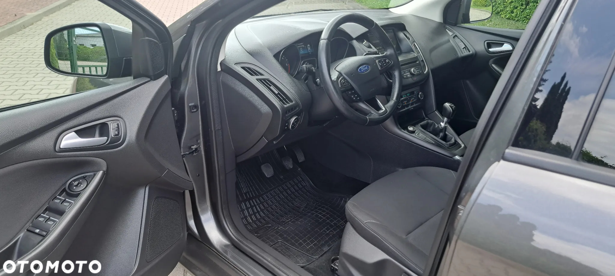 Ford Focus - 18