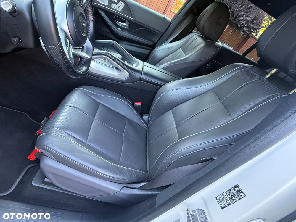 Mercedes-Benz GLS - 16