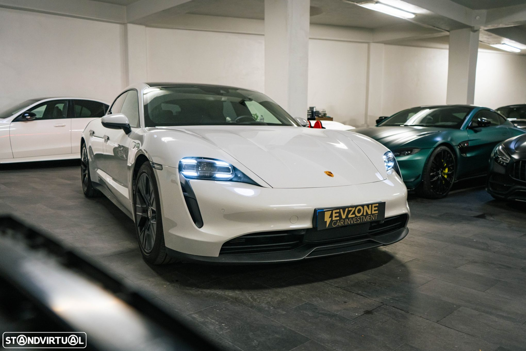 Porsche Taycan Sport Turismo - 3
