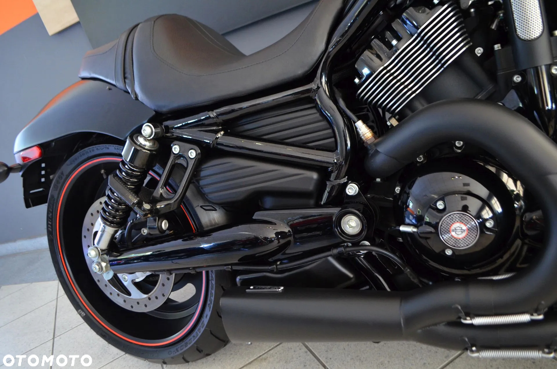 Harley-Davidson V-Rod Night Rod - 13