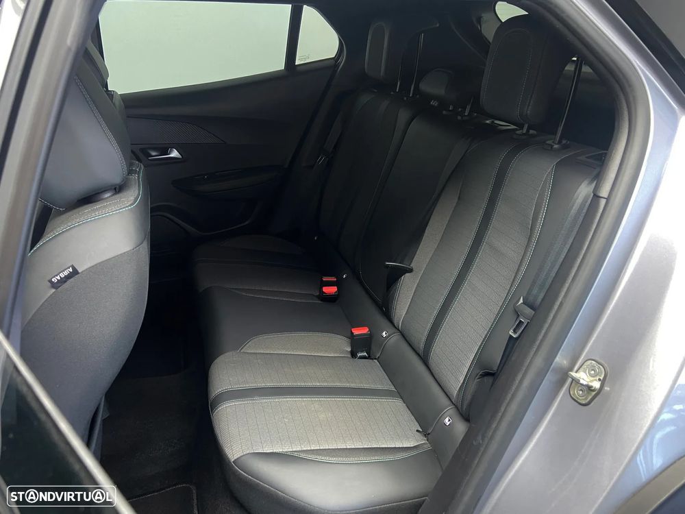 Peugeot 2008 1.2 PureTech Allure Pack - 10