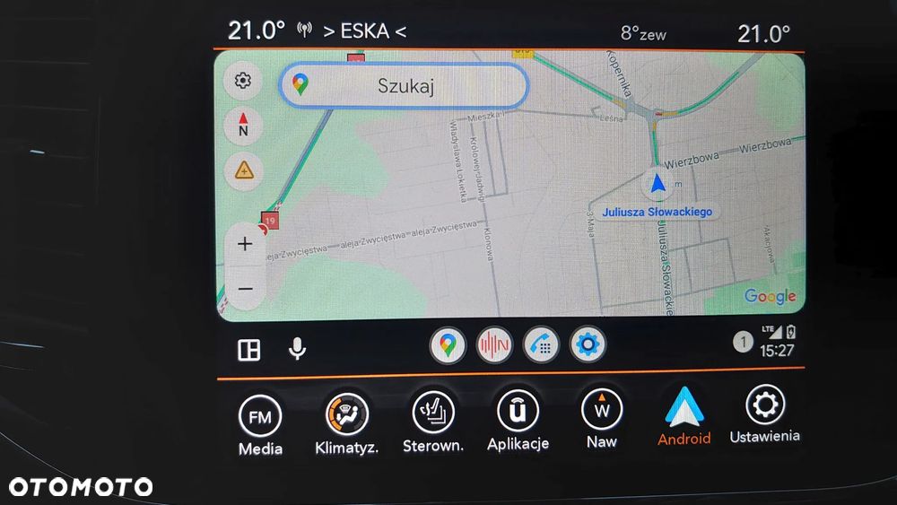 Jeep Grand Cherokee - 28