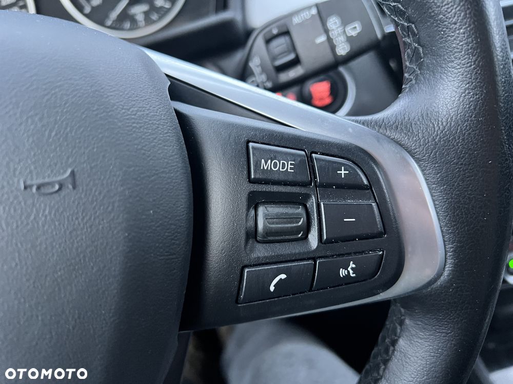 BMW Seria 2 216d - 30