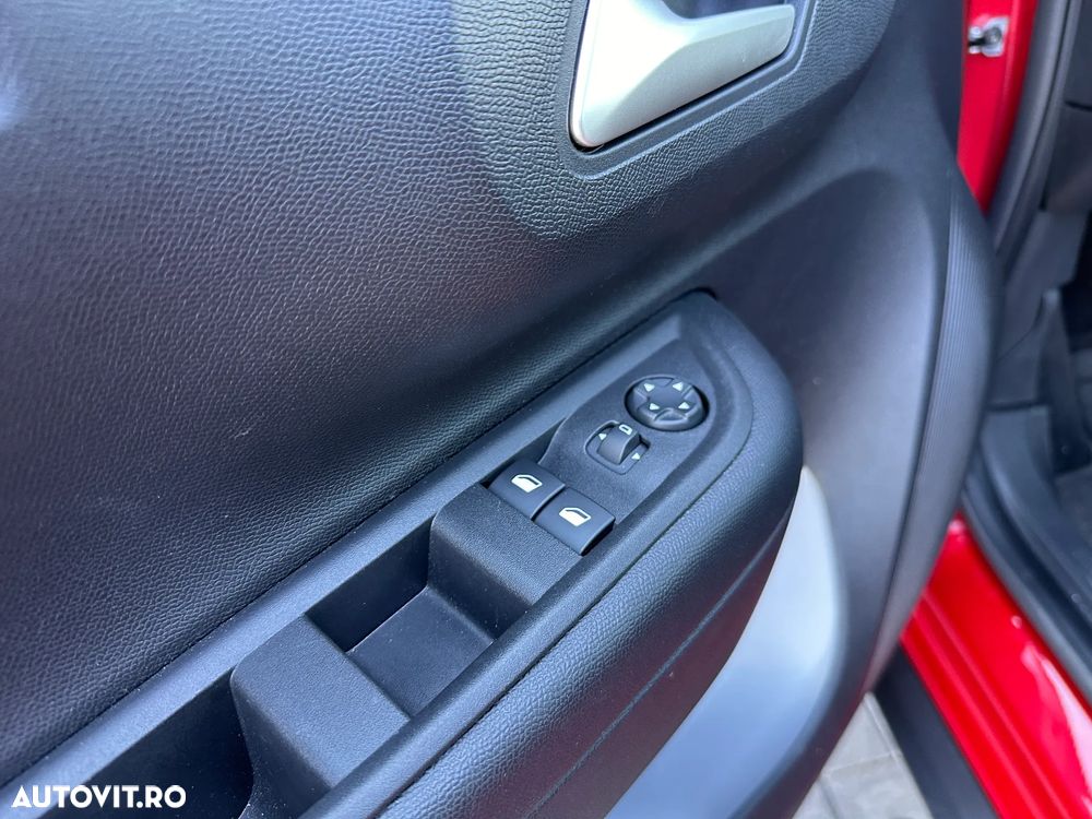 Citroën C3 1.2 PureTech 100 S&S BVM6 YOU! - 11